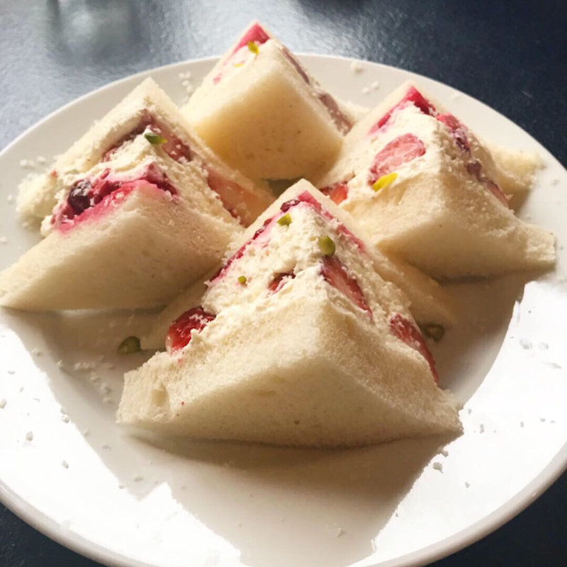 フルーツサンド(エルマーズグリーンコーヒーアンドベイクス)