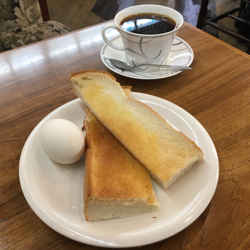 モーニングA(喫茶 ロン)