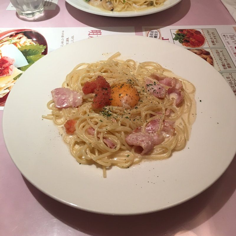 明太子カルボナーラ(壁の穴 梅田HEPナビオ店)
