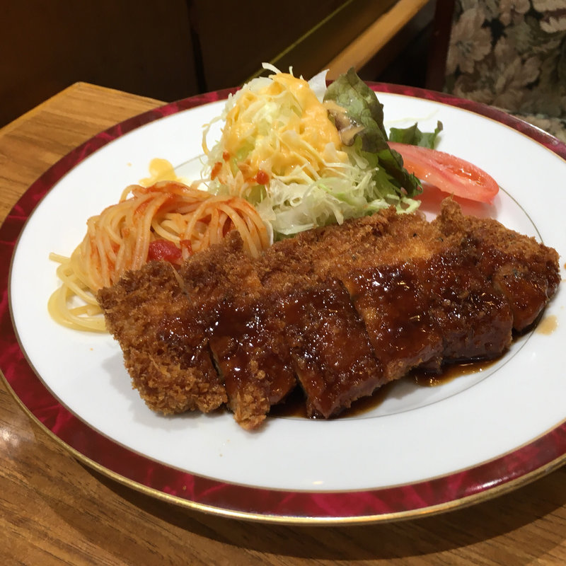 チキンカツ定食(喫茶 ロン)