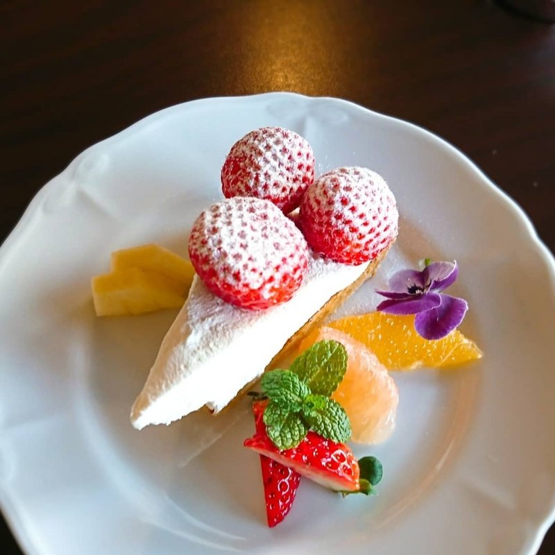 イチゴタルト(ティーグレース )