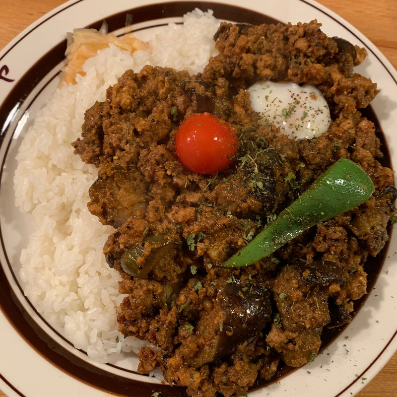 特製トリプルキーマカレー温玉茄子入り(ダメヤ 薬院店)