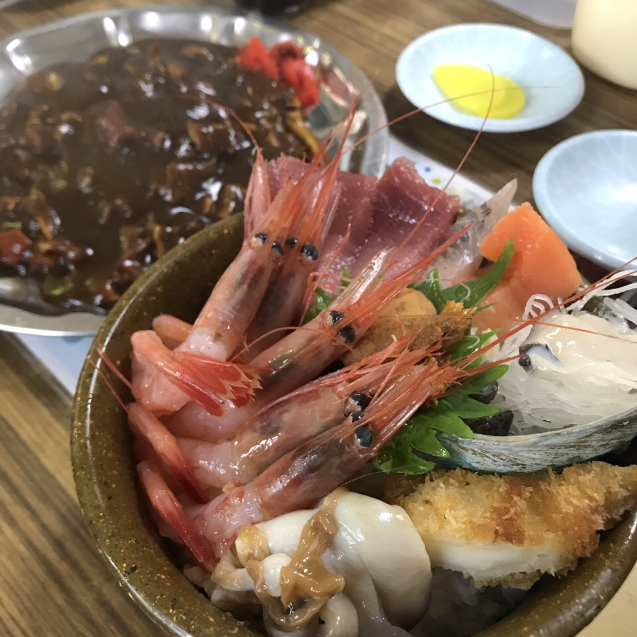 苫小牧市で食べられる海鮮丼ランキング Sarah サラ