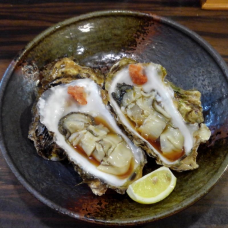 生牡蠣(まぐろ工房・くろば亭)