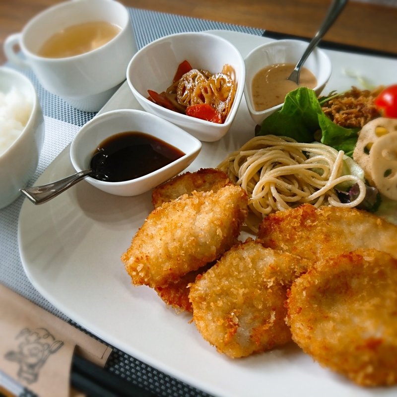 チキンカツランチ(+cafe koyanoyoko)