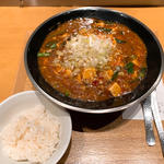 全とろ麻婆麺(新潟 三宝亭 東京ラボ 宮益坂店)