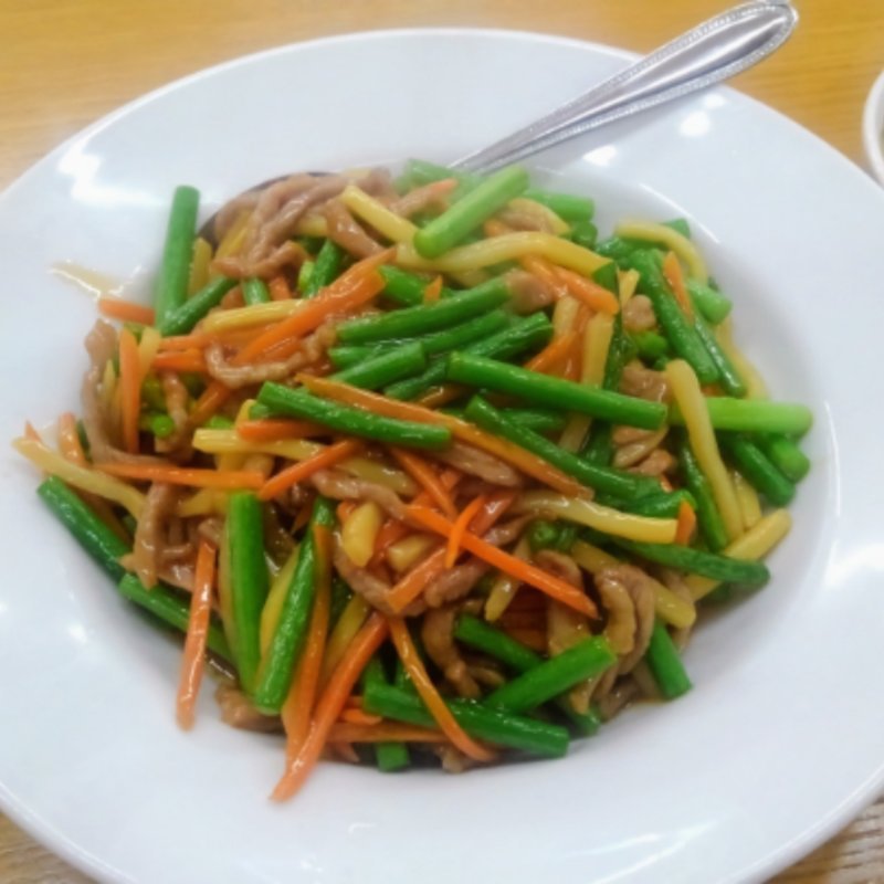 ニンニクの茎炒め飯(喜来福)