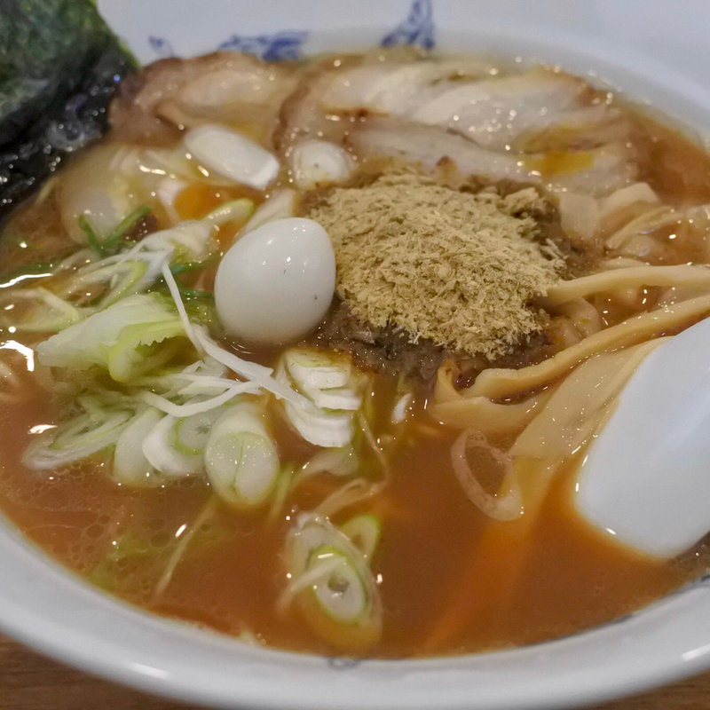名古屋節めん(龍龍ラーメン)