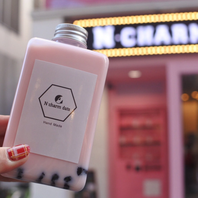 いちごタピオカミルクティ(ヌーチャームダッツ)