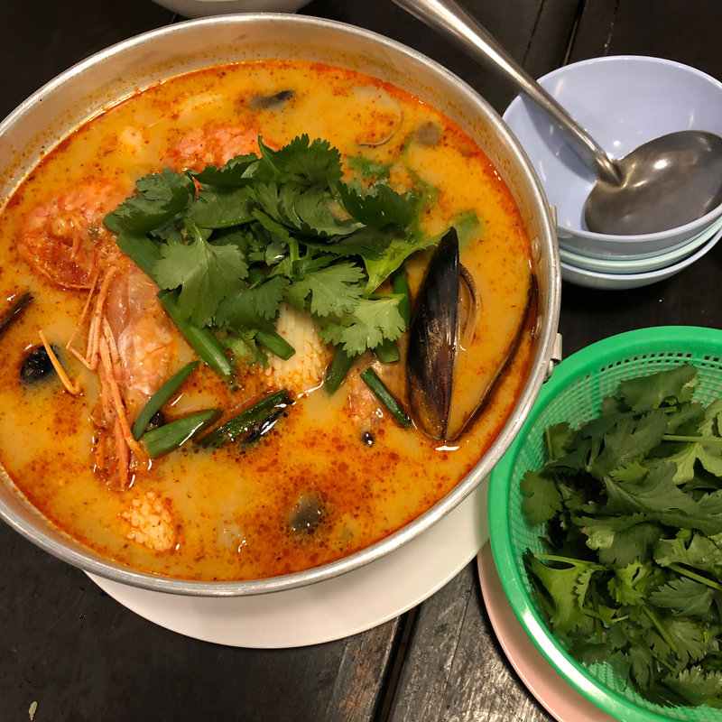 トムヤム鍋(東桜パクチー)