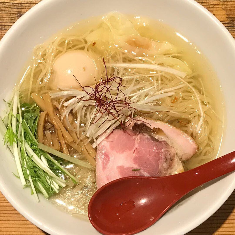 香彩鶏だし特製塩ラーメン(麺屋 翔 本店)