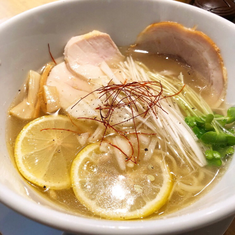 レモンの塩そば(平成生まれ麺育ち)