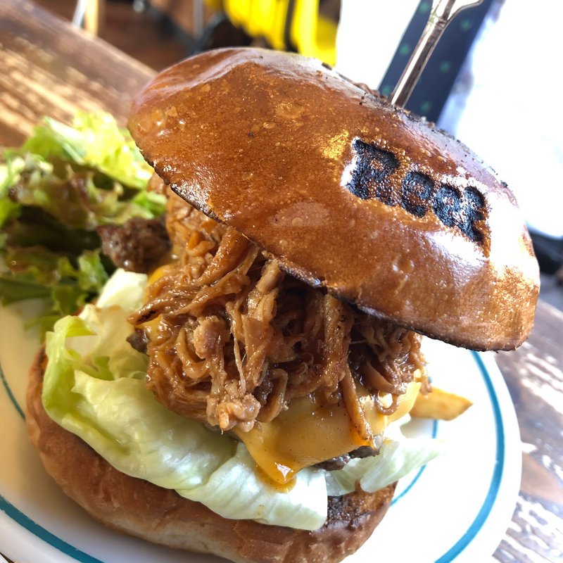 プルドポークバーガー(リーフ バーガー （ReefBurger）)