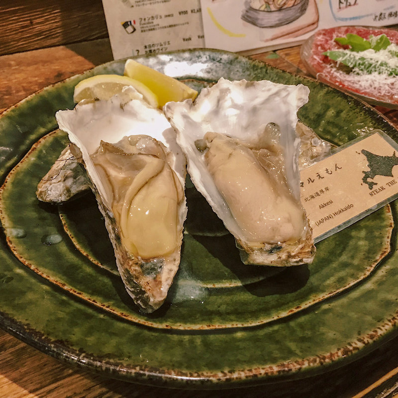 生牡蠣(STERK THE FIRST 北新地店)
