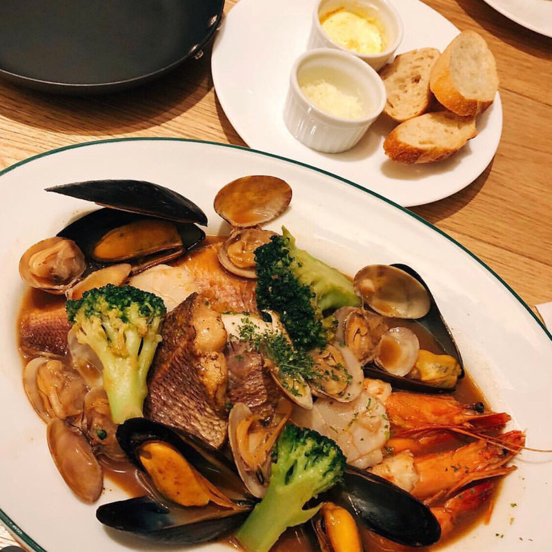 ブイヤベース(La Soeul AUX BACCHANALES 天神店)