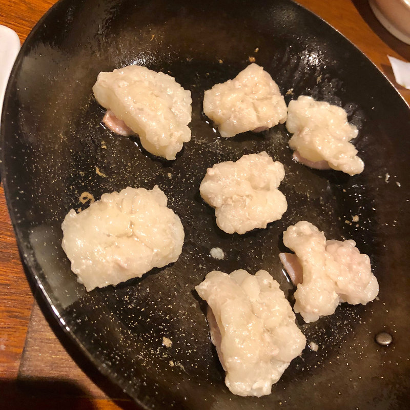 特上ホルモン焼き(煮こみ白金店)