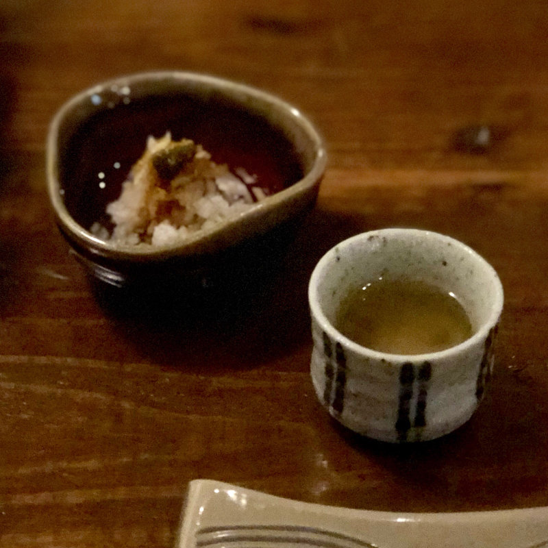 お通し(燻製SAKABA峰家)