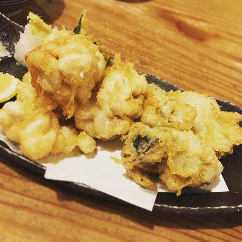 カキと白子の天ぷら(恵比寿 土鍋炊ごはん なかよし 本店)