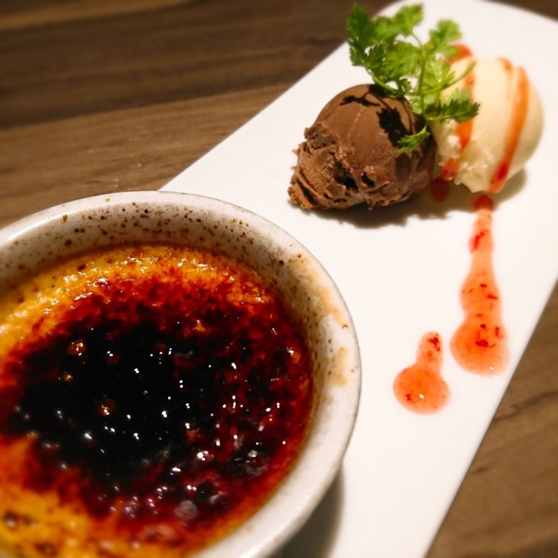 クリームドブリュレ アイス添え(月のうさぎ )