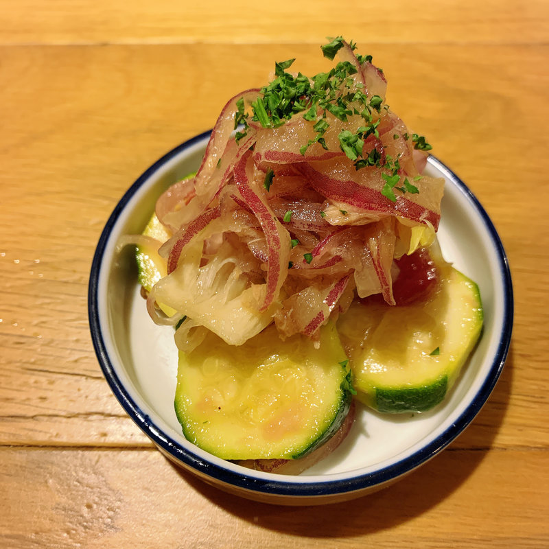 ズッキーニ赤玉ねぎツナ和え(きんぼし)