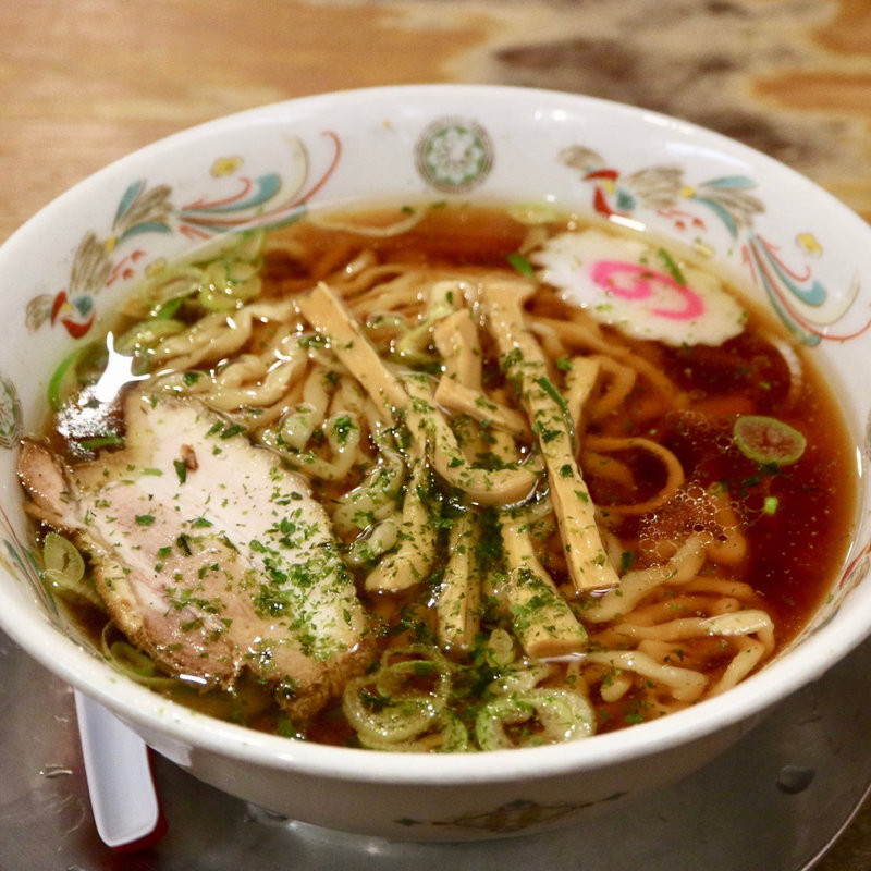 正油ラーメン(龍上海 横浜店 （リュウシャンハイ）)
