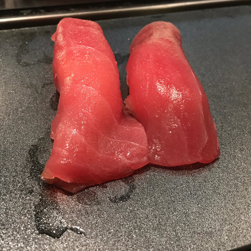 まぐろ(市場ずし 心斎橋筋店 （いちばずし）)