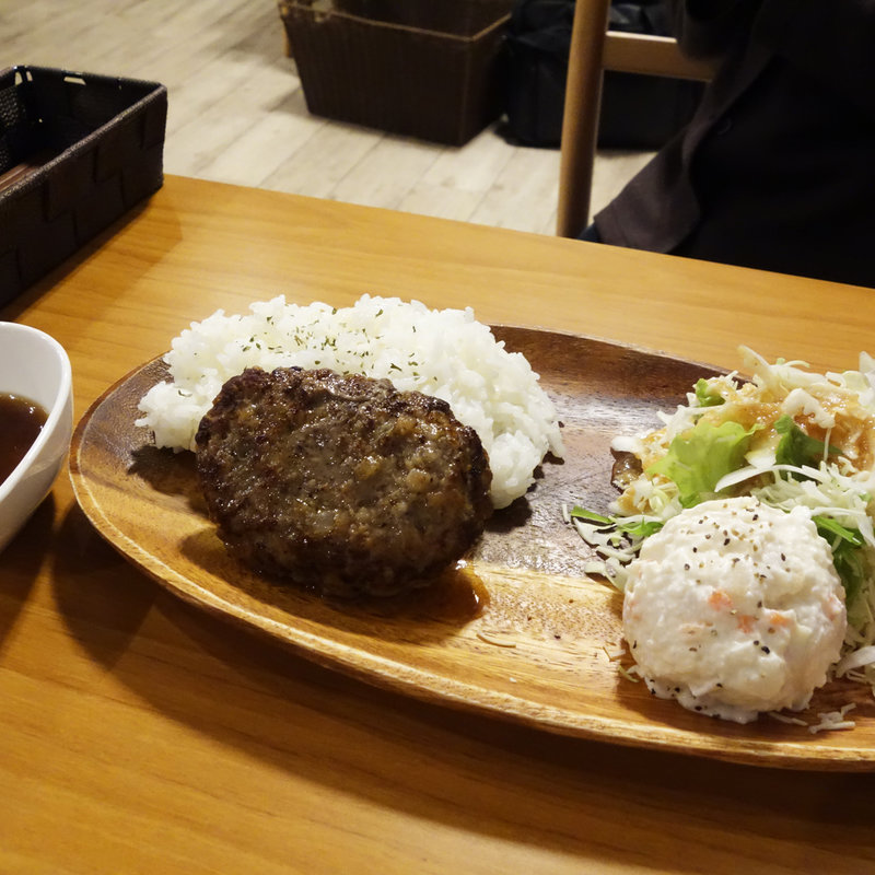 和風ハンバーグプレートランチ(はかた珈琲 )