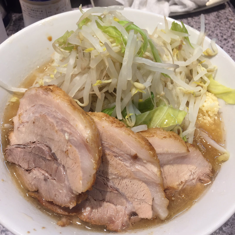 ラーメンミニ豚マシヤサイマシ(ラーメン宮郎)
