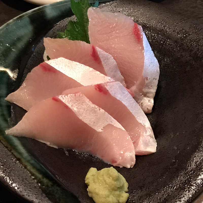 旬の寒ぶり刺し(白木屋 南海なんば北口駅前店)