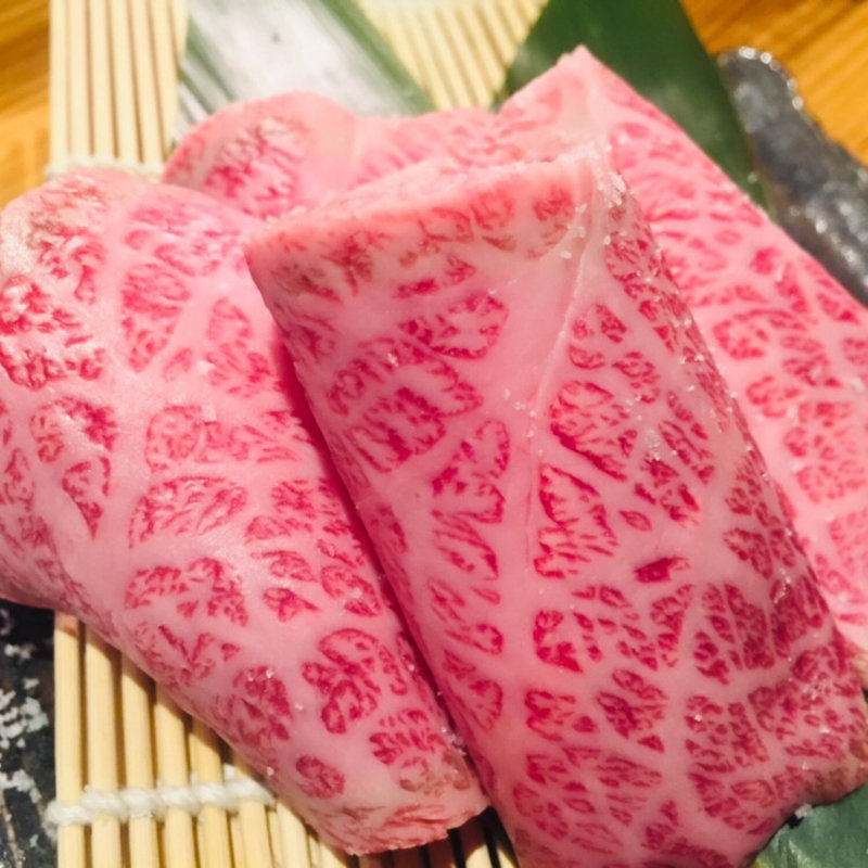 ザブトンの焼きしゃぶ(炭火神吉 （スミビカンキチ）)