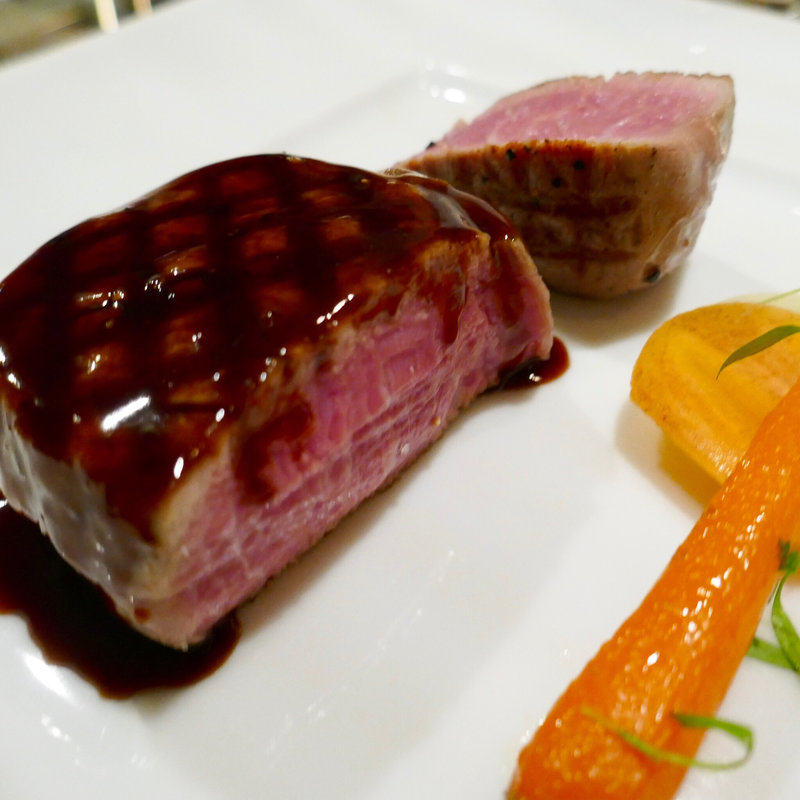 北海道黒毛牛シャトーブリアンステーキ(セーエヌエフ・マルコンソール)