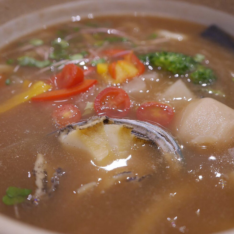 蒸し鮑と野菜の中華あんかけうどん(KONA×MIZU×SHIO)