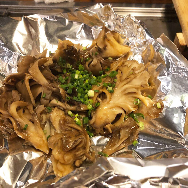 舞茸のバター醤油焼き(大曽根 鉄板軒)