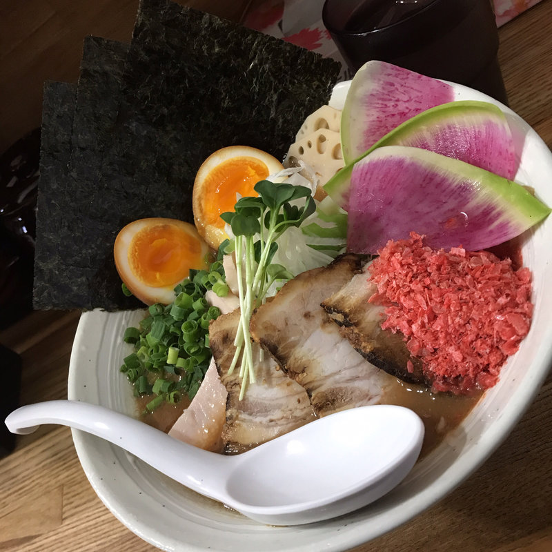 海老味噌ラーメン スペシャルトッピング(横須賀 らー麺 しろ)