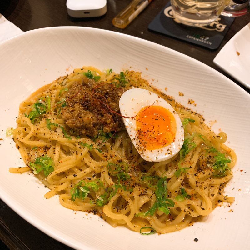 汁なし坦々麺(麺やBar 円〜MARU〜)