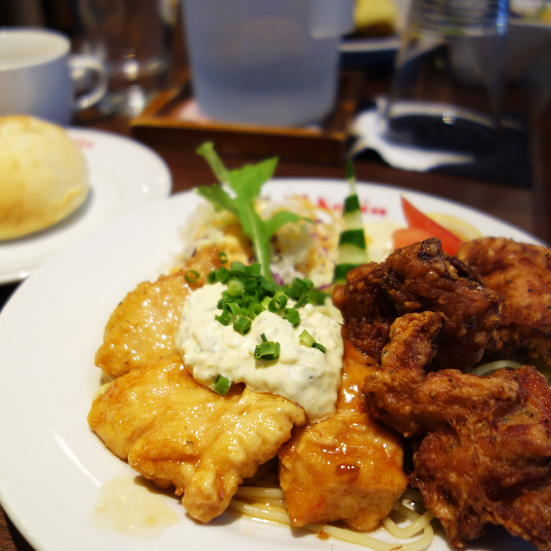 桜島鶏のチキン南蛮とジューシー塩唐揚げ(グリル　カジン （Grill Kajin）)
