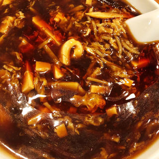 酸辣湯麺（サンラータンメン）(上海家庭料理 福香門)