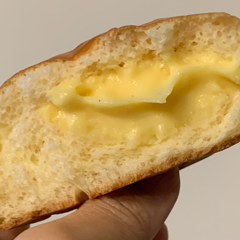 とろとろクリームパン(リトルマーメイド 市ヶ谷店 )