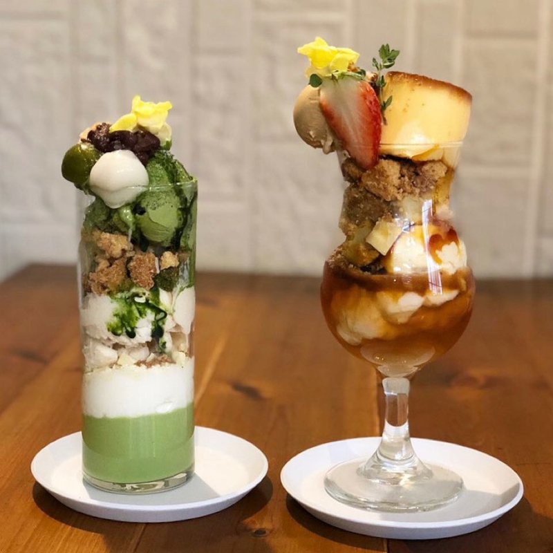 抹茶と白玉のパフェ(スイーツ カフェ マイノリティ)