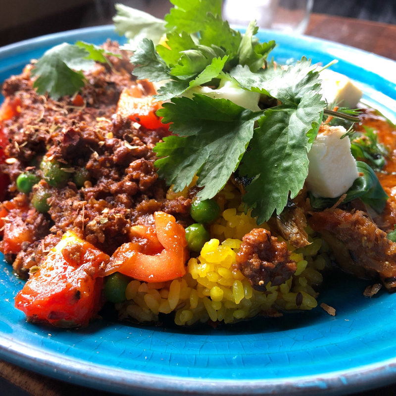 鯖とモッツァレラ＆山椒と豚肉(グッドラックカリー )