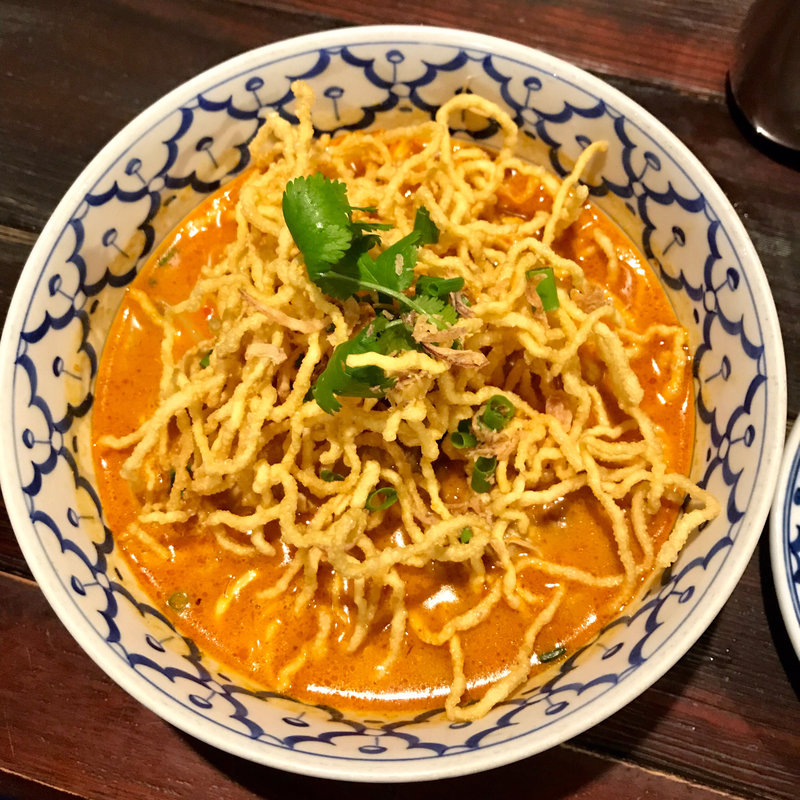 カオソーイ(タイ屋台居酒屋ガムランディー)