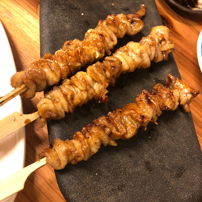 皮(焼鳥 十蔵 香椎店)