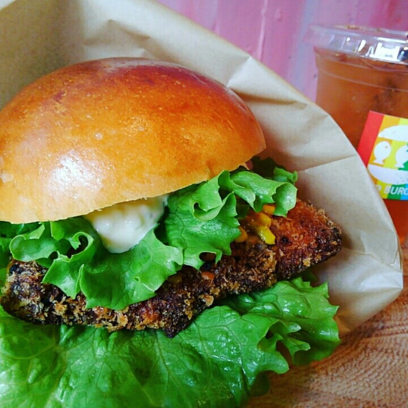 トトタツタバーガー(toto BURGER)