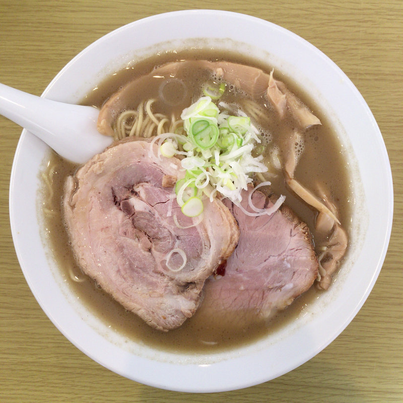 濃厚中華ソバ(麺や二代目 夜来香 (いぇらいしゃん))