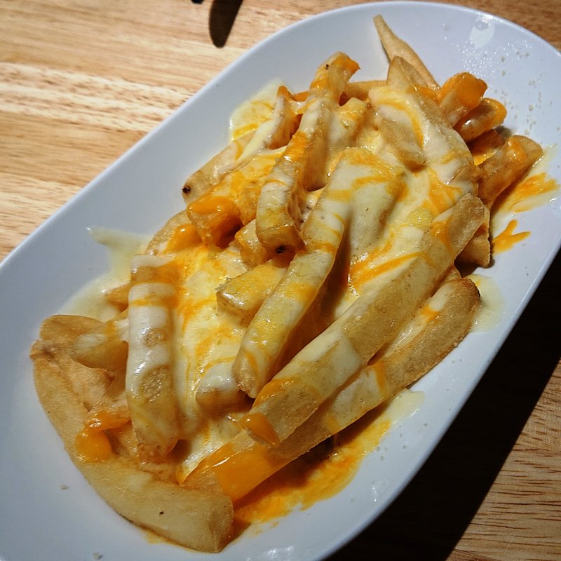 チーズラヴァーズポテト(カリフォルニアラウンジ)