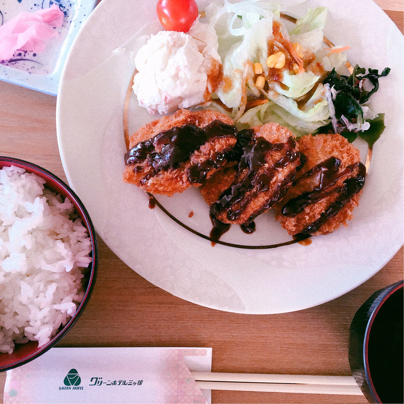 ヒレカツ定食(三河湾ヒルズ・ホテル)