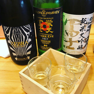 富士榮光（3種飲み比べ）(日本酒バー饗)
