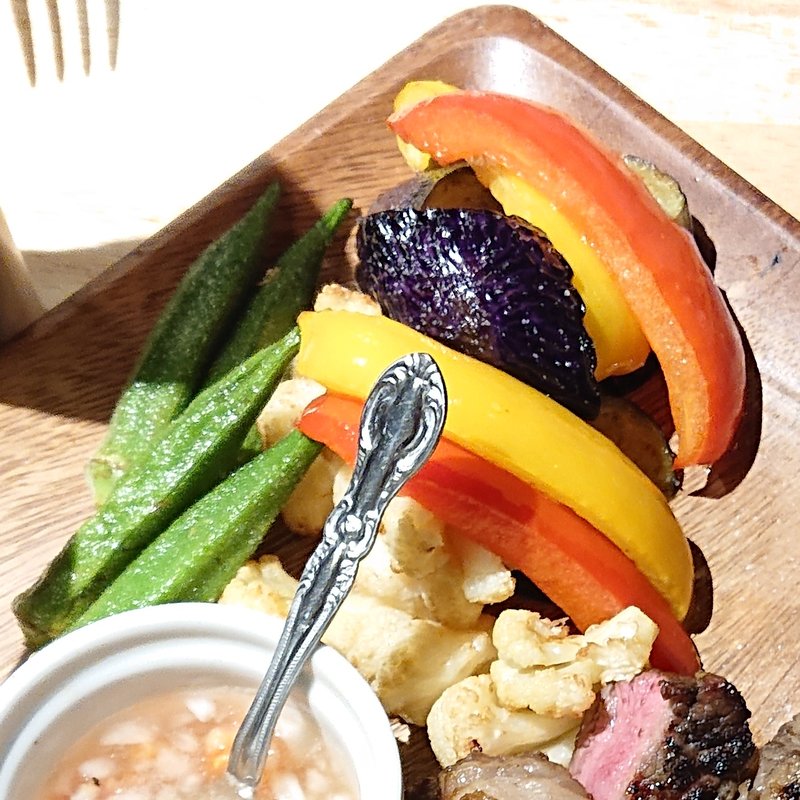 彩り野菜盛り合わせ(カリフォルニアラウンジ)