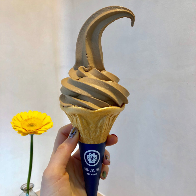 スリランカ紅茶ソフトクリーム(蜷尾家/NINAO 三軒茶屋店)