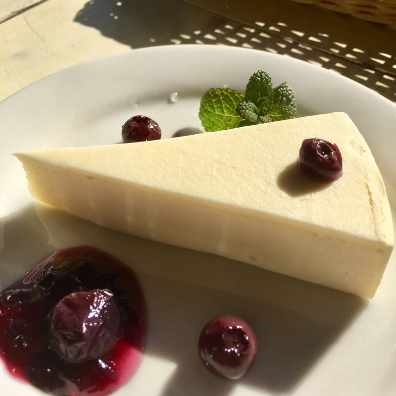 限定レアチーズケーキ(キッチン カフェ クランボン)